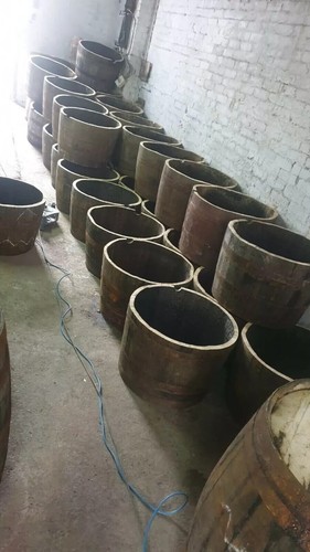 Whisky barrel planter oak - whisky,