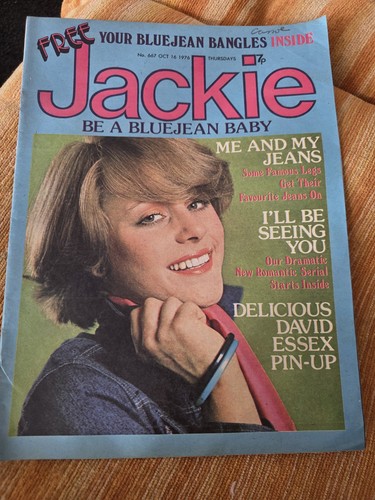 Vintage jackie magazine - -, 16