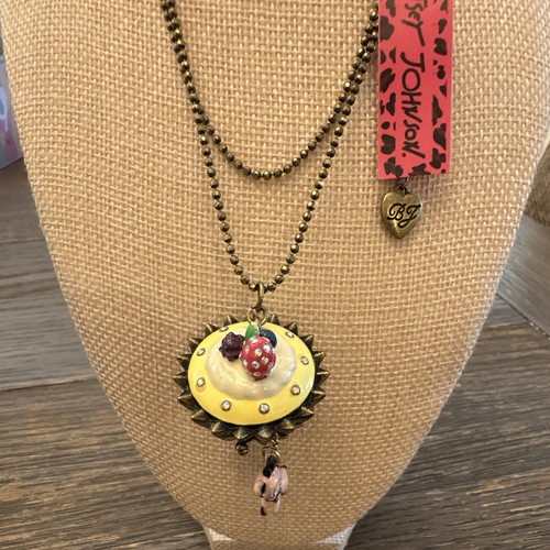Betsey johnson gold tone chain - johnson,