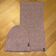 Womens Levis Hat And Scarf