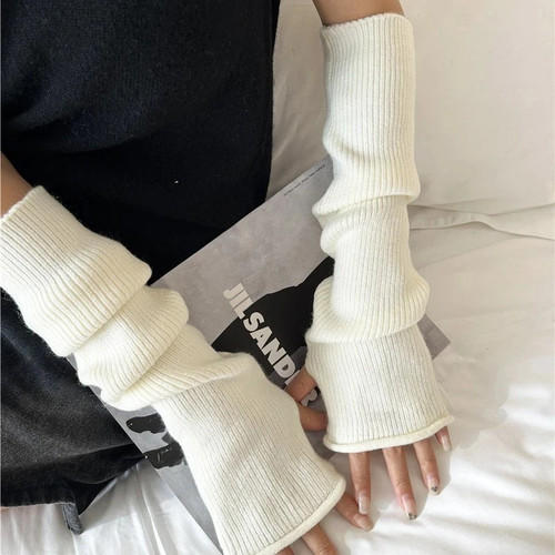 Warm knitted gloves - knitted, turtle