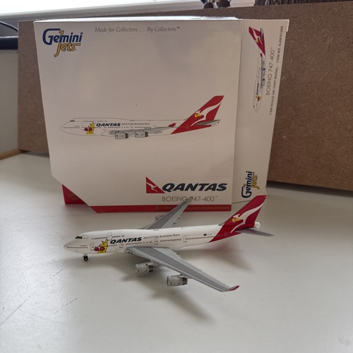 Gemini jets qantas 747 400 - gemini,