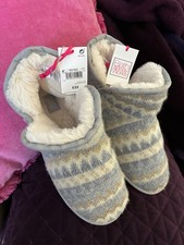 New With Tags Bath & Body Works Cosy Faux Fur Lined Slippers. Bargain!