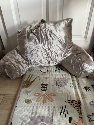 Silver cuddle cushion new - cuddle,