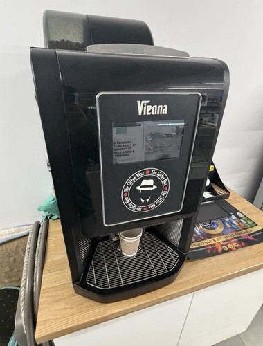 Coffee boss vienna commercial - coffee,