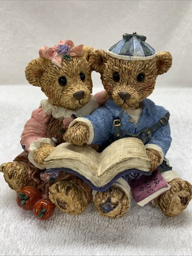 Bear couple reading book - a,