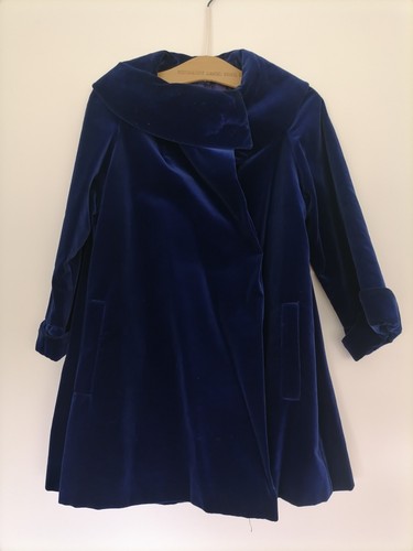 Vintage royal blue velvet - royal,