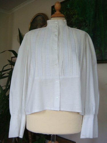 Vintage 1980s nightingales - vintage,