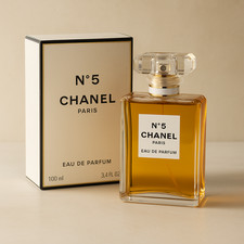 CHANEL No 5 Eau de Parfum Vaporisateaur Spray-100ml (BRAND New and Sealed)