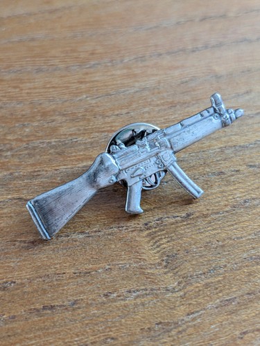 Vintage novelty metal - ak-47,