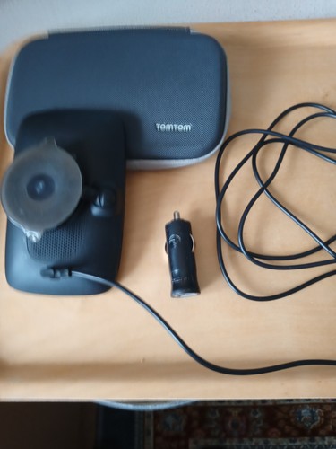 Tomtom sat nav - tomtom,