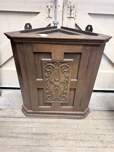 Oak arts and crafts - arts,