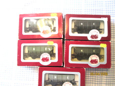 Rake of 5 Dapol  00 Gauge A001