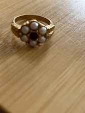 Sarah Coventry Gold tone