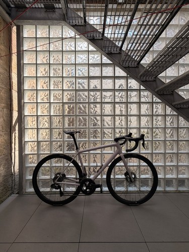 Specialized works aethos - specialized,