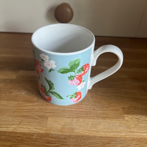 Cath kidston strawberry mug - kidston,