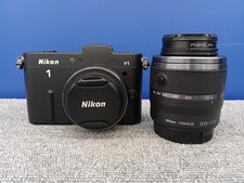 NIKON1 V1 Mirrorless Camera
