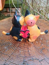 Fair Trade Wooden Hand Carved Kissing Cats Pair Ornament Sculpture Love Heart