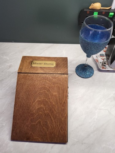 Handcrafted stomp box - handcrafted, foot