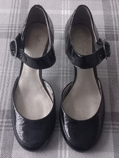 M&S Footglove Black Patent Court Shoes Size 5.5