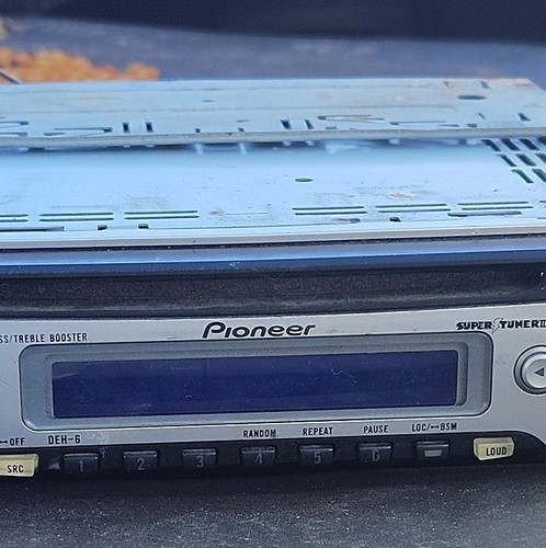 Pioneer deh 1600 - mosfet, 50wx4r