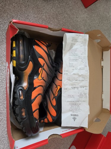 Nike genuine with receipt - tn,