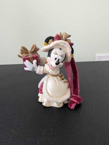 Disney victorian minnie mouse - victorian,