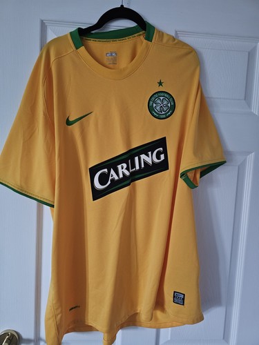 Celtic away football - away,