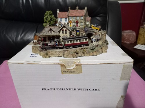 Danbury mint country lines - mint,
