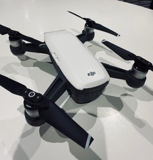 DJI Spark Fly More Combo in