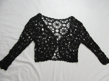 Size M - Black Crochet &