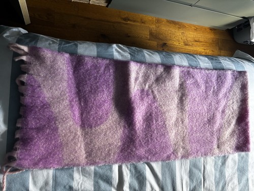 Bnwt huge wooly pink - pink, ombrÉ