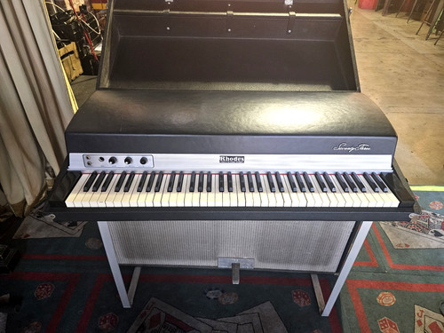 Vtg 1975 fender - vtg,