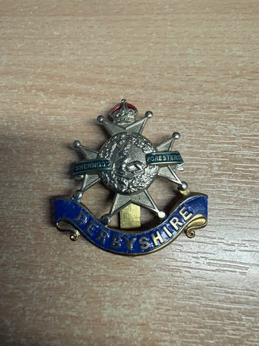 British army cap badge - british,