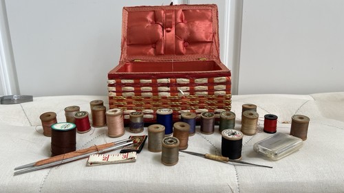 Vintage working musical sewing - vintage,