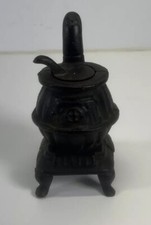 Black pot belly stove - pot, cast