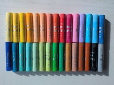 Shuttle Art Tempera Paint Stick Assortment x30 (Mixture of Classic & Pastel)