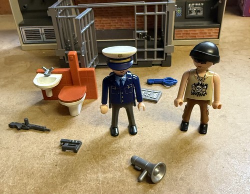 Playmobil police station cell - playmobil,