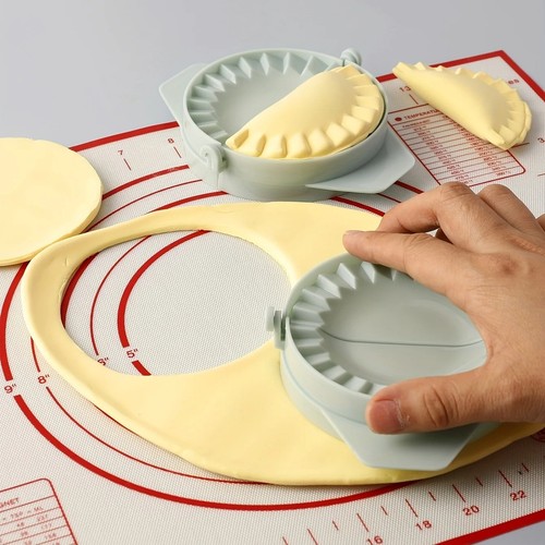 Dumpling mold pasty - dumpling,