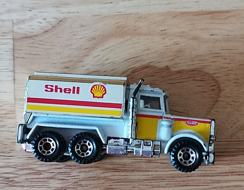 Vintage matchbox peterbilt - matchbox,