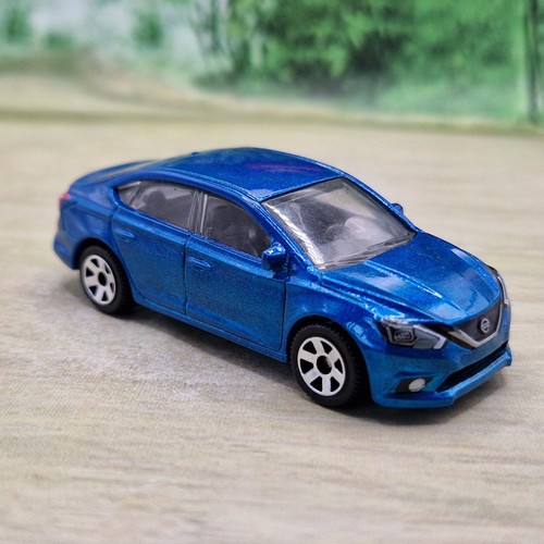 Matchbox nissan sentra diecast - matchbox,