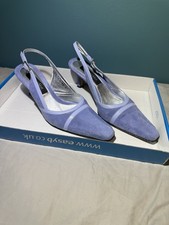 Blue Jacques vert kitten heels