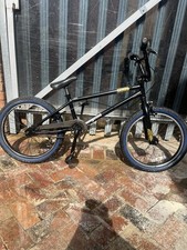 Mongoose LOGO BMX Bike 20-inch