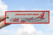 Boeing 737-800 Jet2 (red and