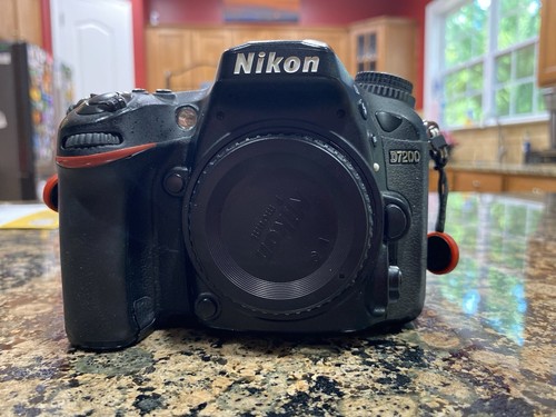 Awesome nikon d7200 dslr - awesome,