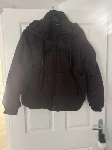 Zara women puffa hooded coat - hooded,