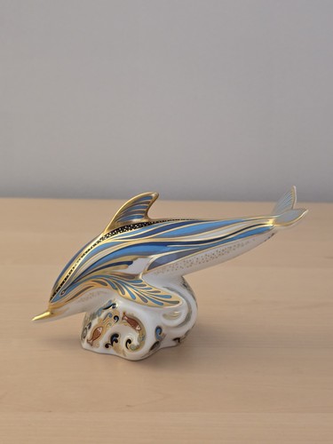 Royal crown derby blue stripe - crown,