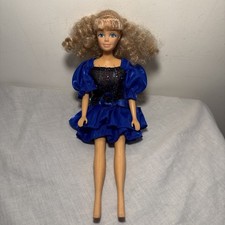 Vintage Doll Fashion Corner