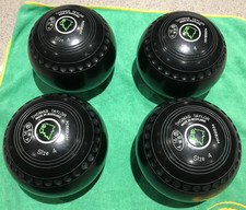 Thomas Taylor Ace Lawn Bowls