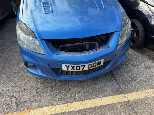 Vauxhall zafira vxr front - zafira,